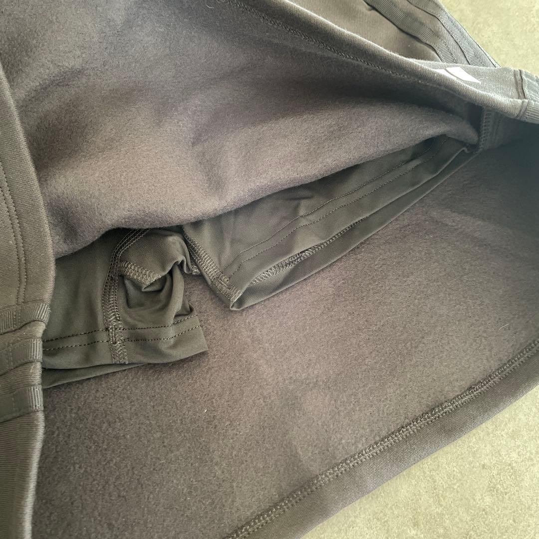 アディダスゴルフ　スウェットセットアップ　ジャケット&スカートスリーストライプス