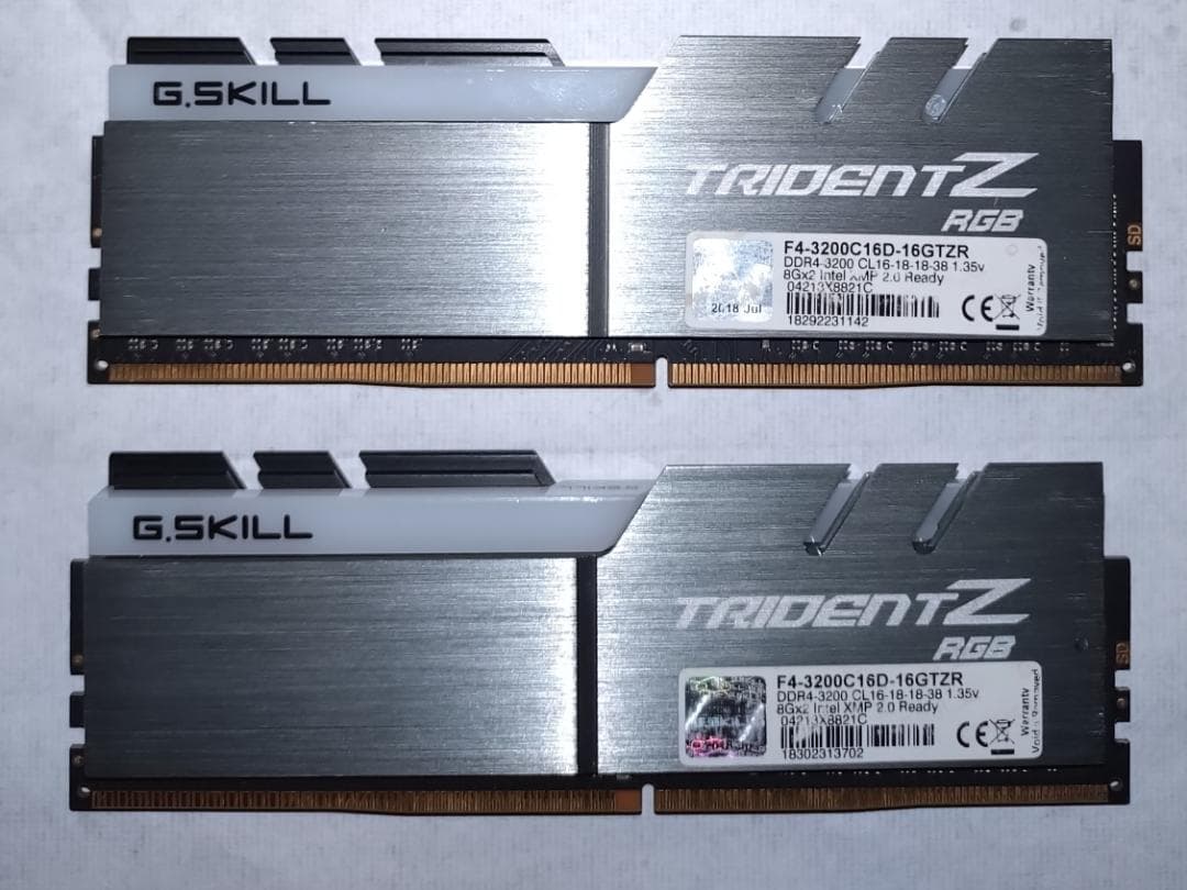 メモリー G.SKILL TRIDENT Z RGB 16GB DDR4 3200MHz