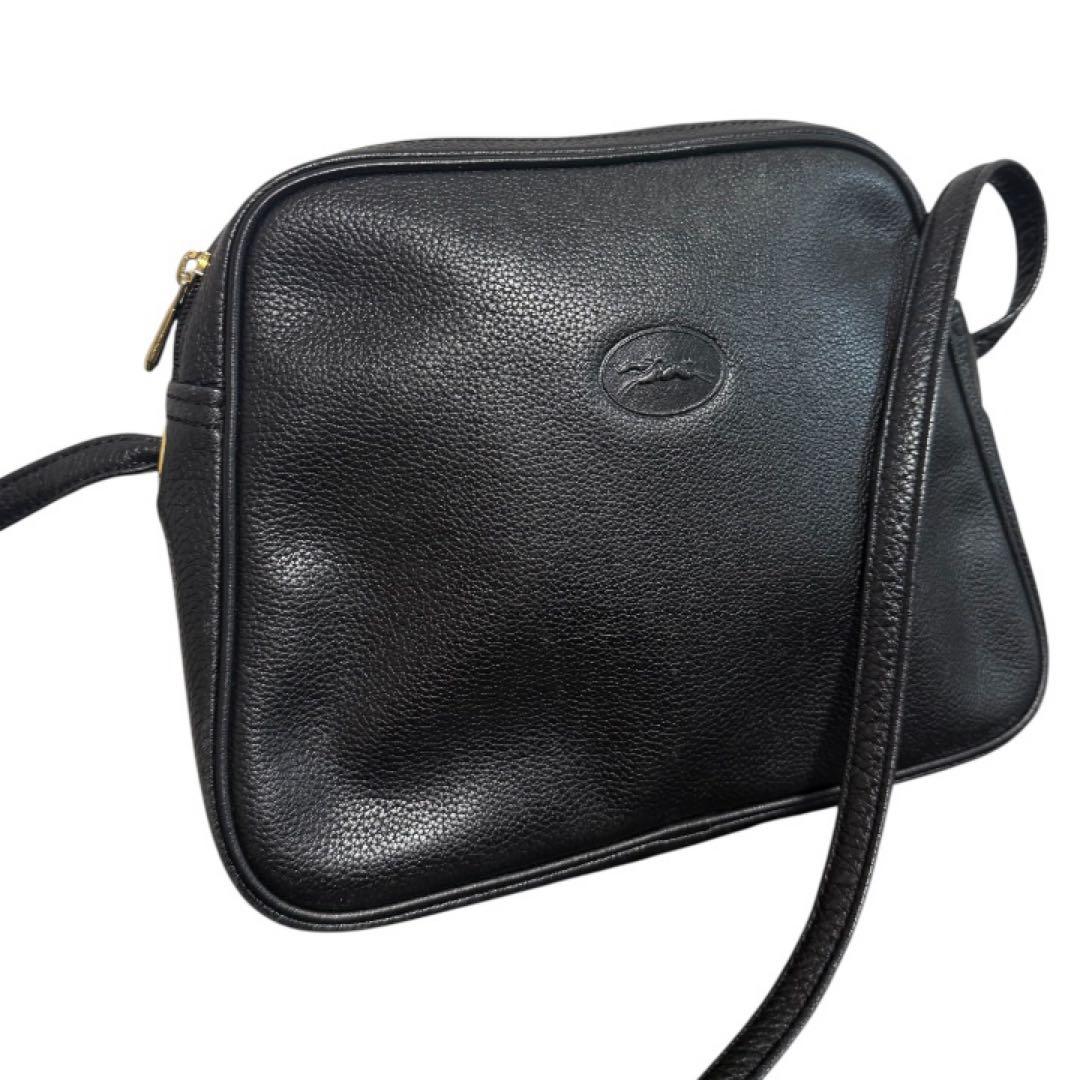 【美品】LONGCHAMP ブラックレザー ショルダーバッグ　斜めがけバッグ