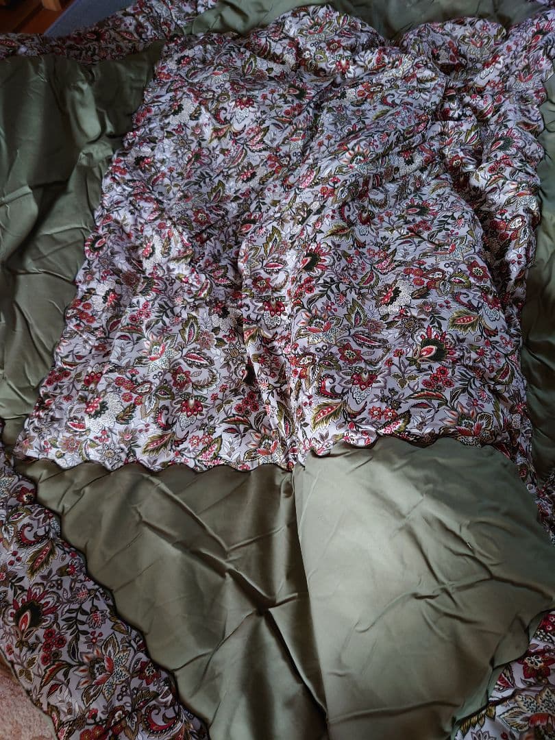 山甚物産　厚手こたつ掛け布団　220☓220 表裏地綿　新品未使用　キルティング