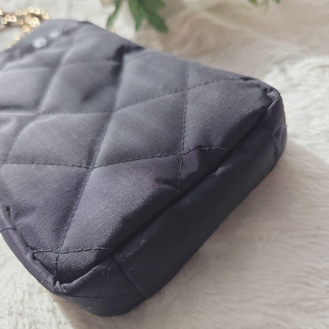 レスポートサック ブラックチェーンキルト スマホショルダー