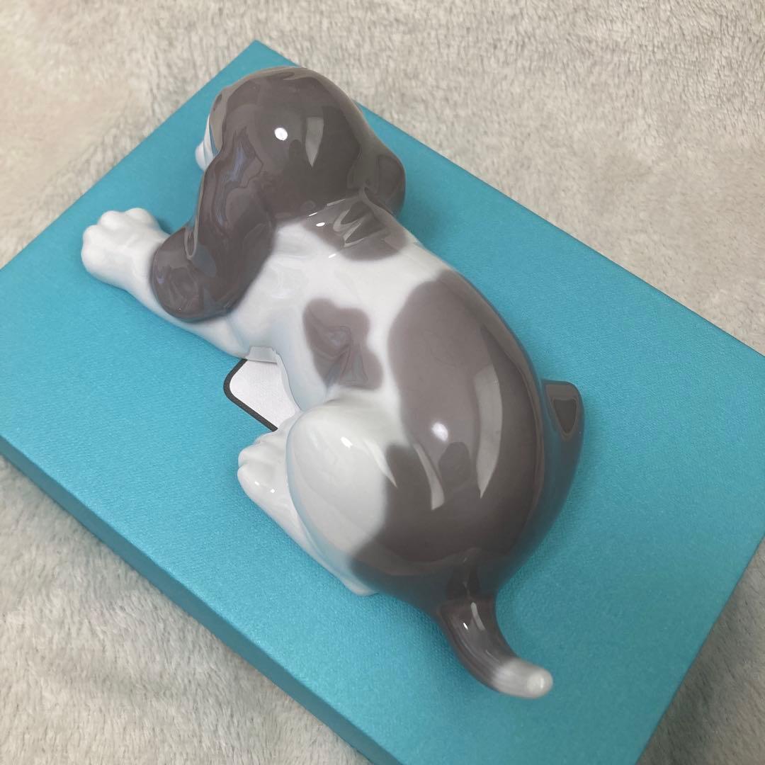 LLADRO リヤドロ 犬の置物 ビーグル 陶器製