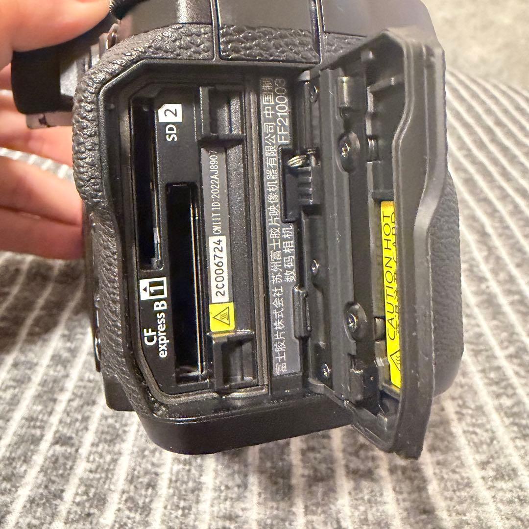 FUJIFILM X-H2 ミラーレスカメラ　ボディ　ブラック　作例あり