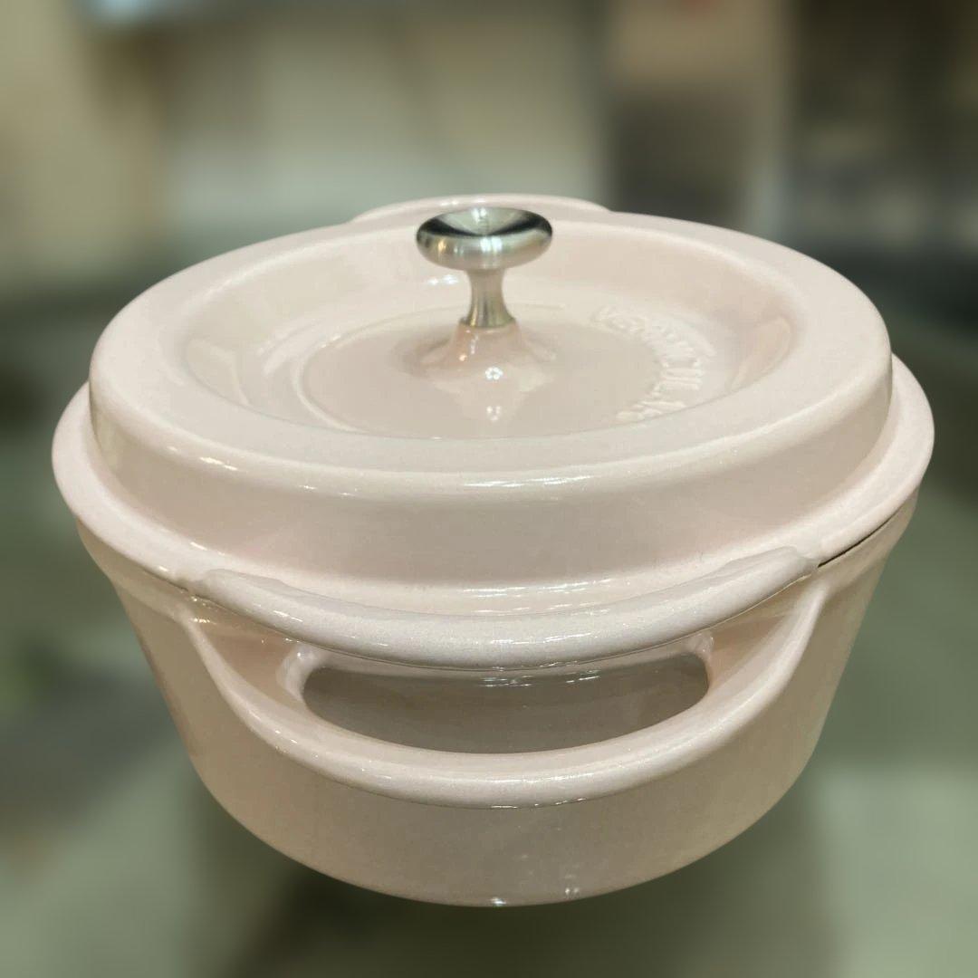 バーミキュラ　パールピンク　オーブンポットラウンド22cm