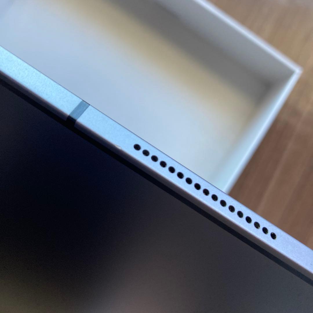 iPad Pro 12.9（第３世代）256GB Wi-Fi+セルラー