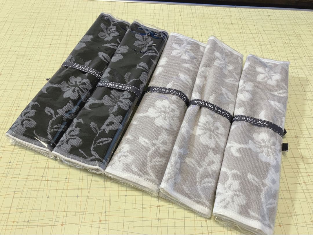 【新品・未使用】ハワイ限定 DEAN & DELUCA ハンドタオル5枚セット