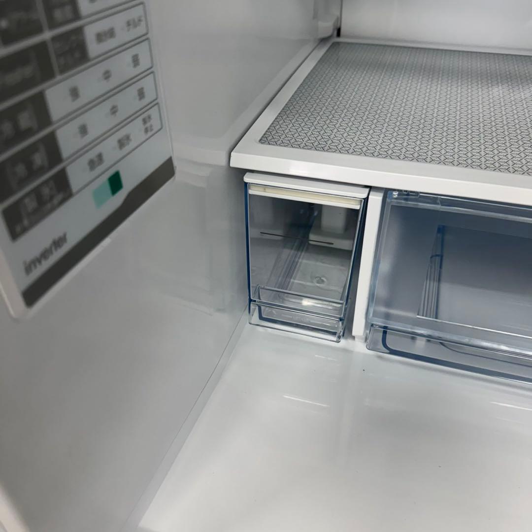 336★2025年製★未使用品★ヤマダ　冷蔵庫　大型　3ドア　自動製氷 300L