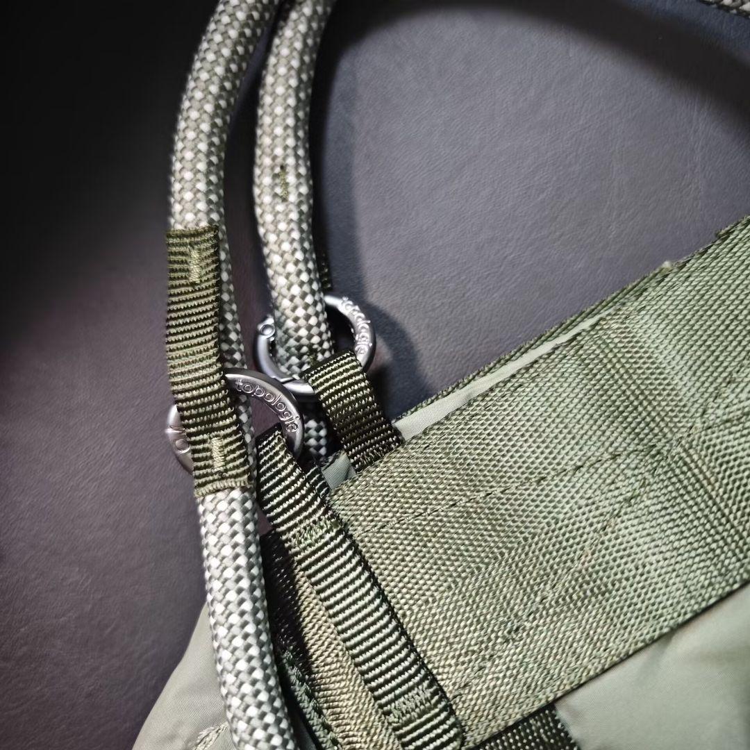 Topologie トポロジー Summit Duffle Small旅行バッグ