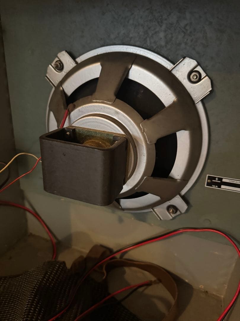 ドイツ　SIEMENS レトロ スピーカー 緑色 メッシュグリル付き