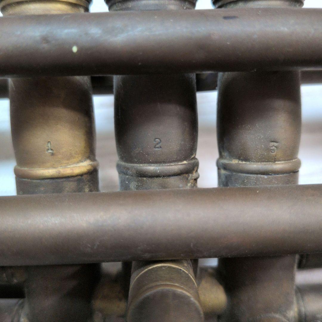 アンティークトランペット 　インテリア置物（詳細不明 動作未確認） ジャンク品