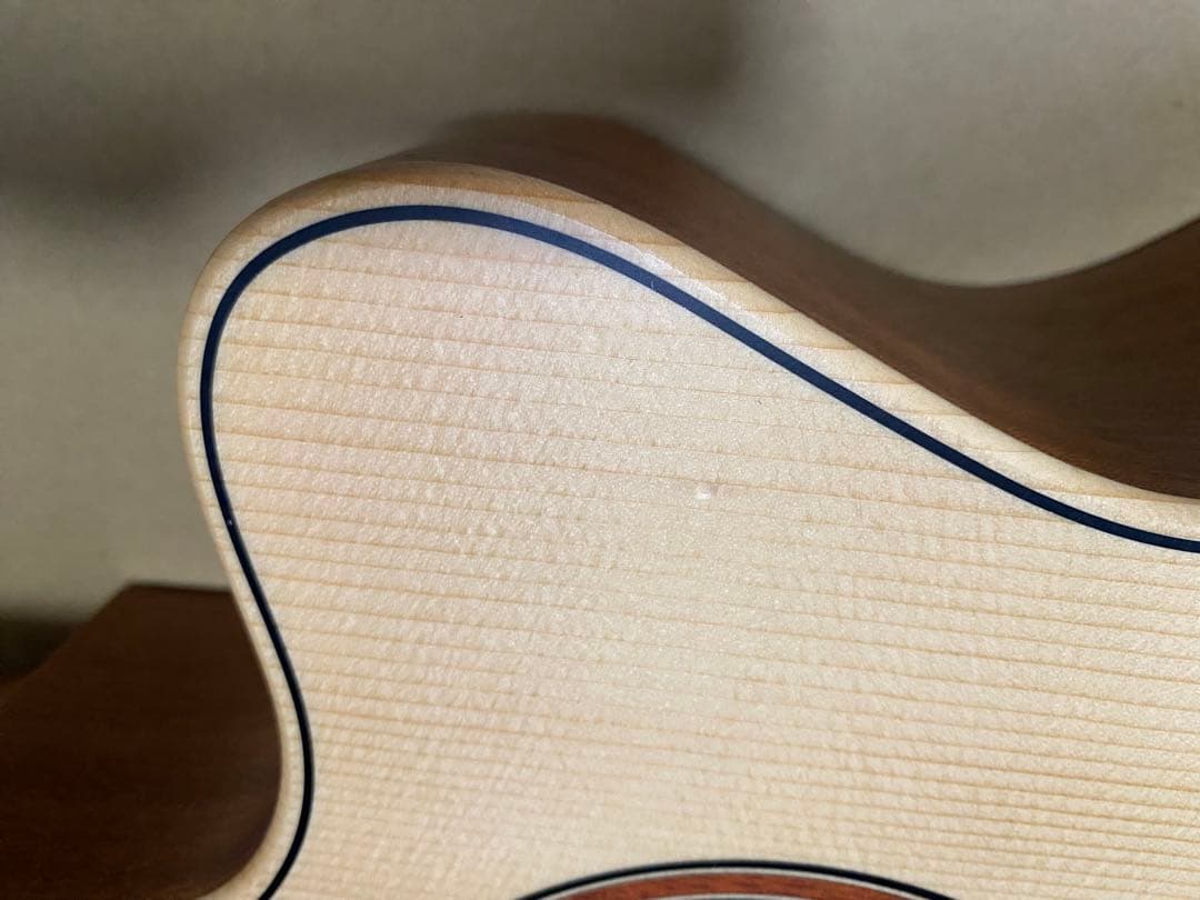 Lag Tramontane T70ACE エレアコ