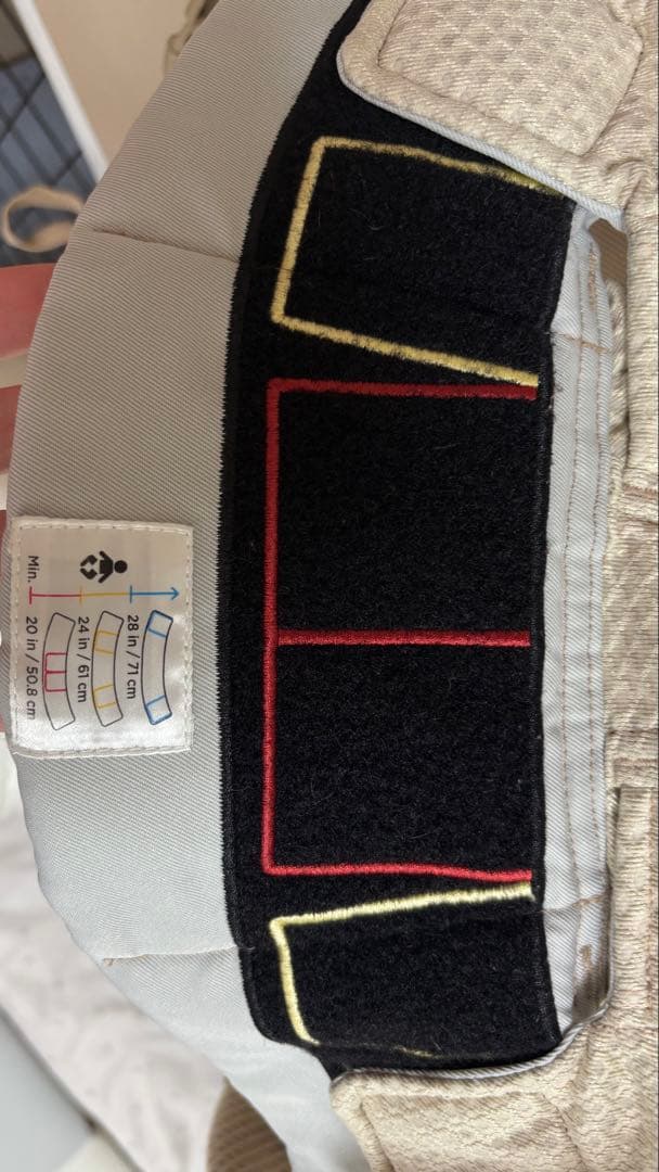 エルゴベビー　オムニブリーズ　サンドベージュ ベルトカバーつき