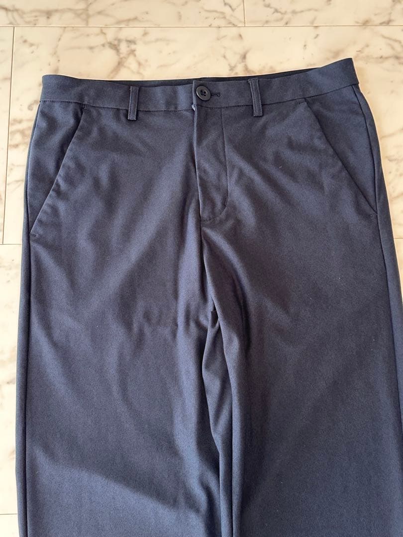 adidas 伊勢丹　セットアップ　アイコンスーツ