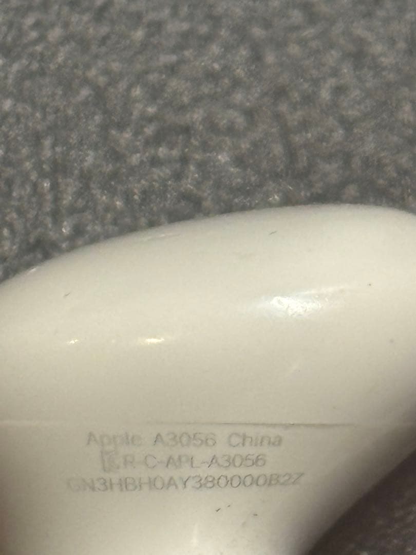 AirPods4 本体 A3056 左耳のみ　ノイズキャンセリングつき