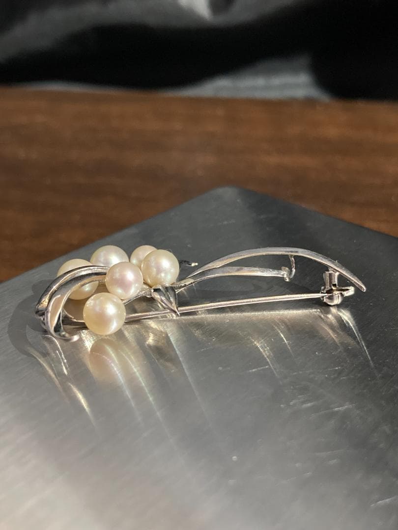 美品 ミキモト パール 真珠 6珠 アコヤ シルバー ブローチ 皇室御用達