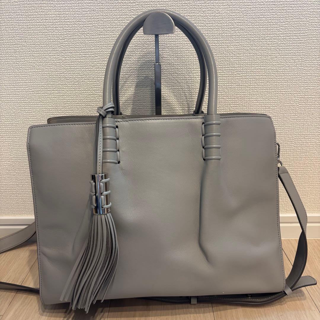 【美品】TOD’S トッズ メディオ　ハンドバッグ 2way タッセル　グレー