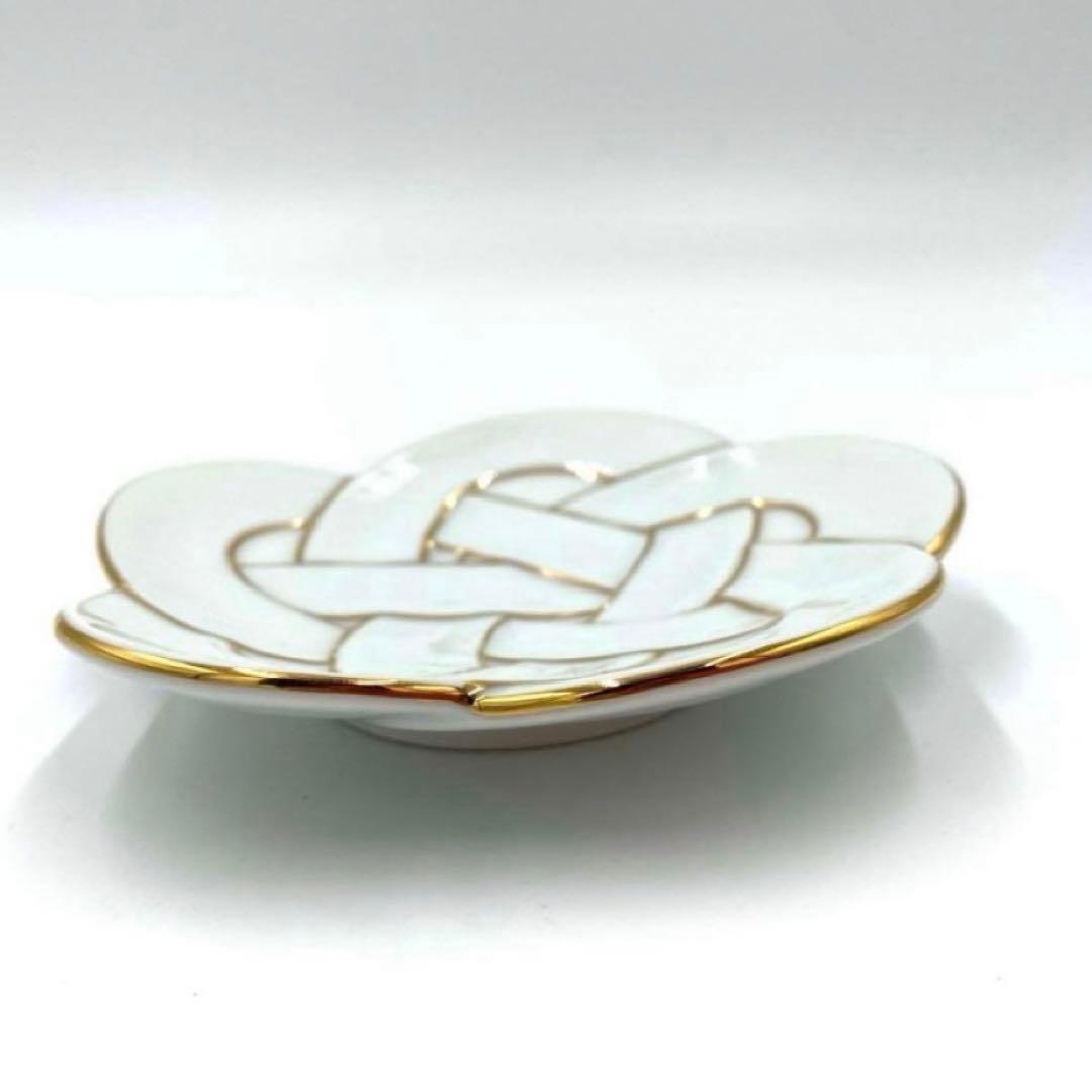 【新品】有田焼田清窯　太白金線梅結び小皿　縁起物