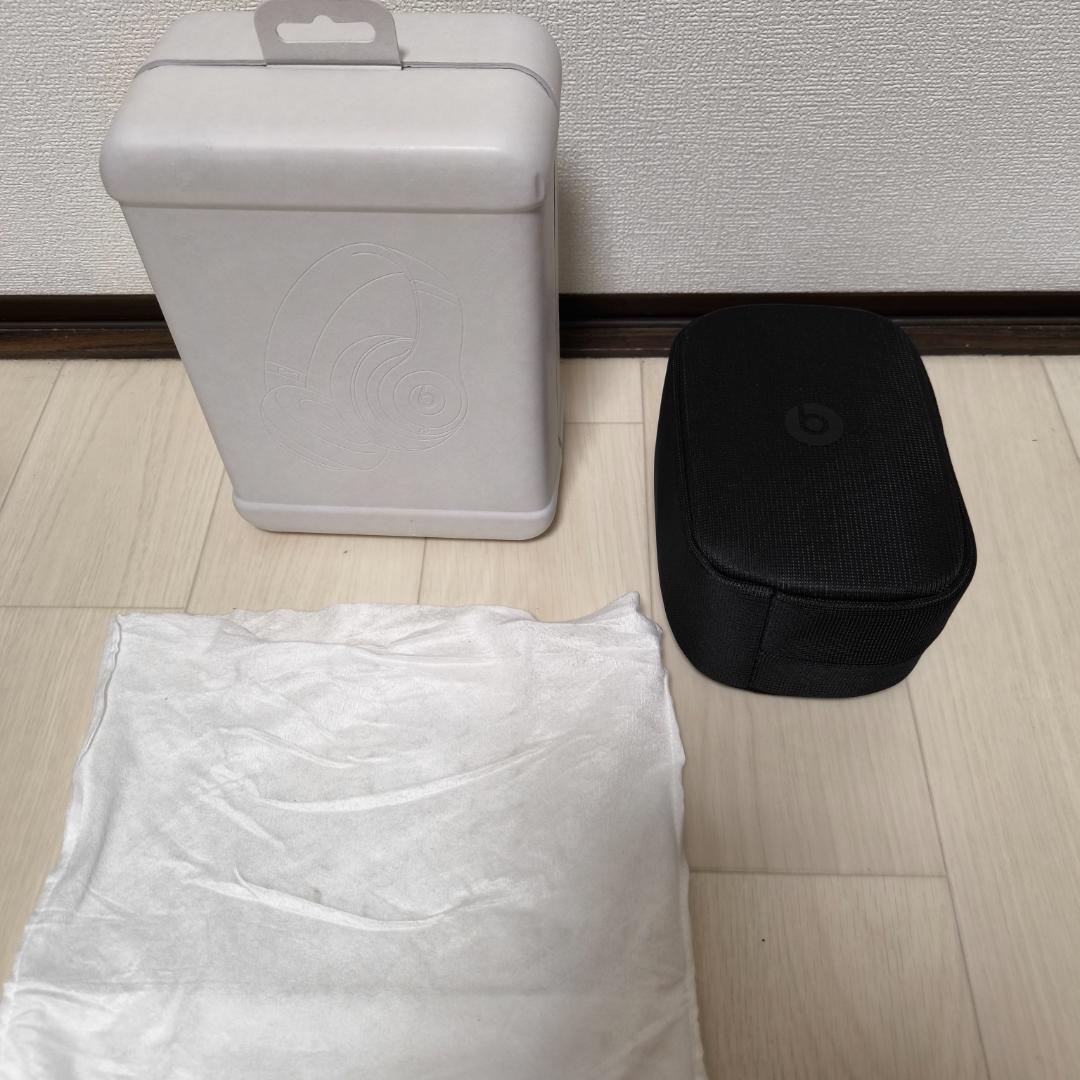 Beats Studio Pro ワイヤレスヘッドホン ブラック MQTP3PA