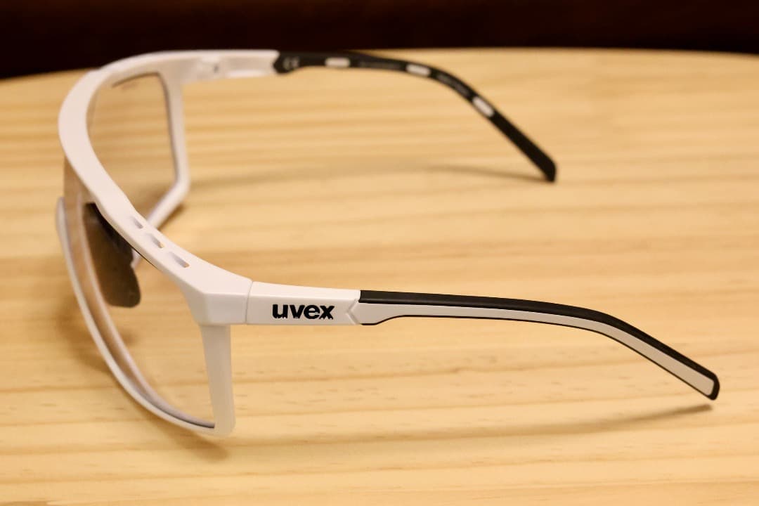 uvex mtn perform V - 調光サングラス