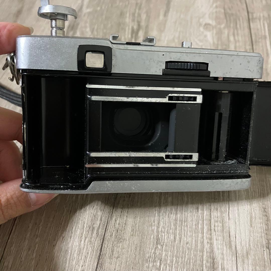 3F OLYMPUS TRIP 35 フィルムカメラ 銘玉D.Zuiko搭載