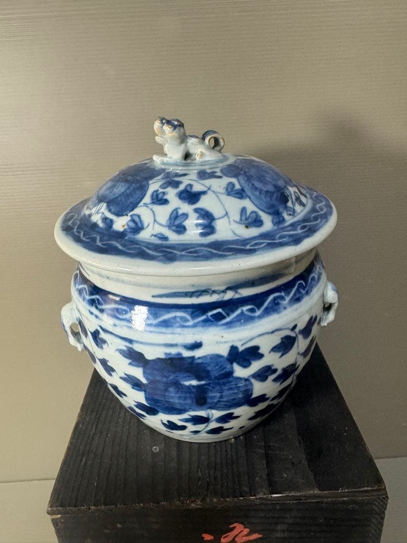 2638 時代物　染付花文水指　蓋物