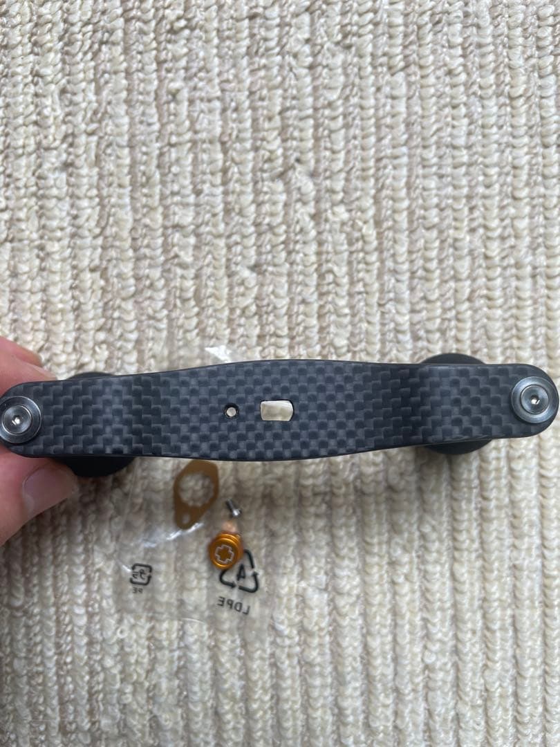 スタジオコンポジット　カーボンハンドル　105ミリ　シマノ左