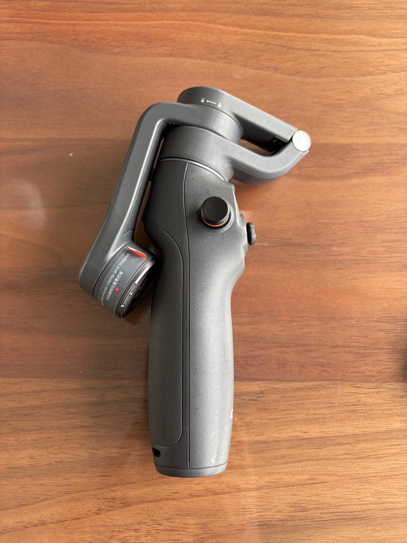 ⭐️20ヴェル　DJI Osmo Mobile 6