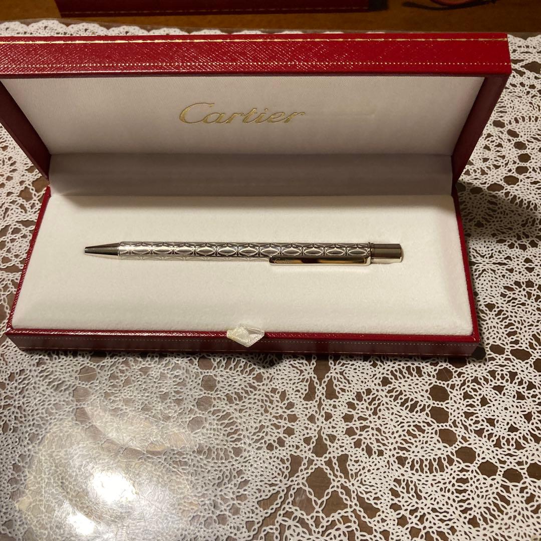 Cartier シルバーボールペン 専用ケース付き