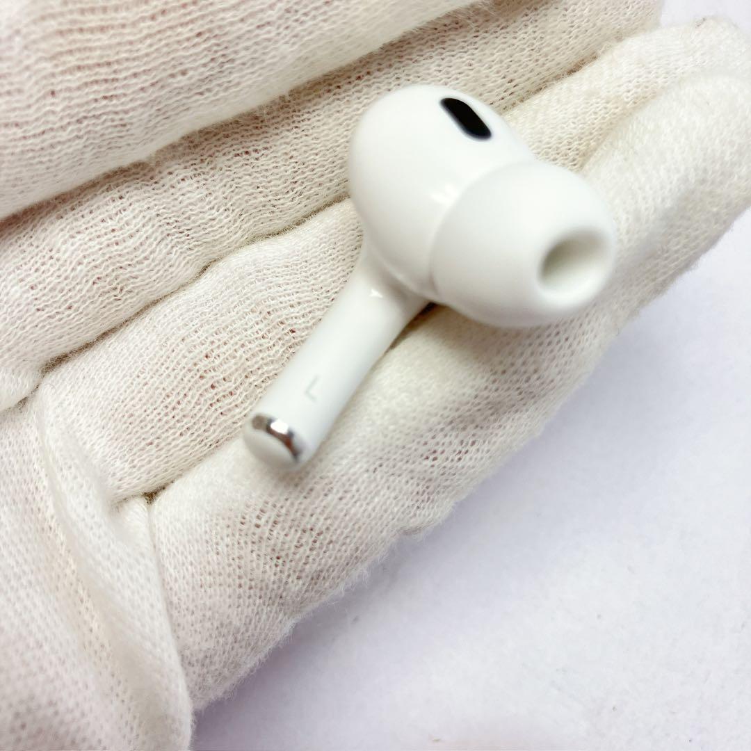 3229◯ AirPods pro 第二世代 充電ケース付き