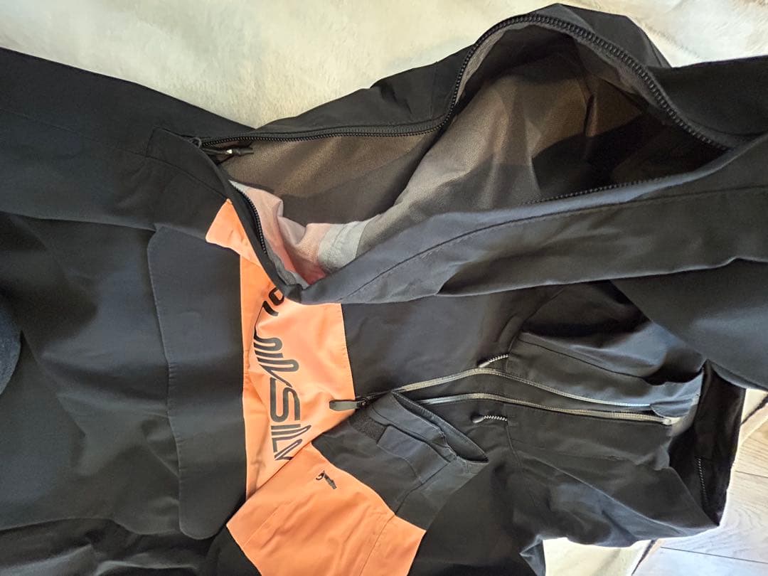 Quiksilver スノーボードウェア Mサイズ