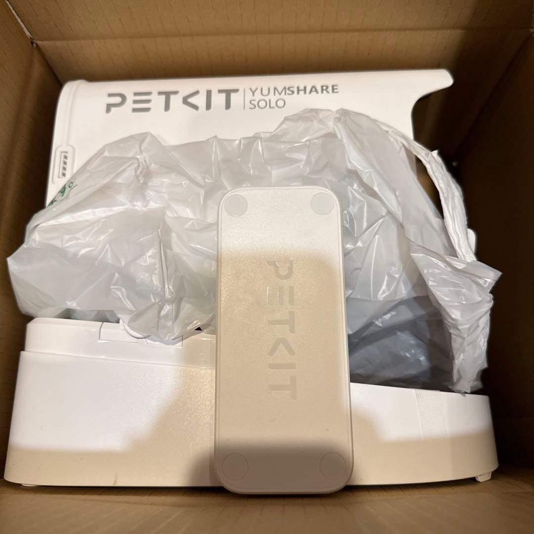 カメラ付き自動給餌器 PETKIT