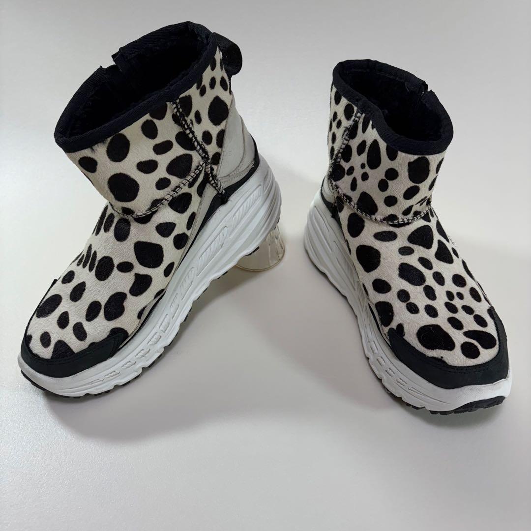 ♡夢♡ 様UGG ハラコブーツ クラシックダルメシアンブーツ23.5㎝