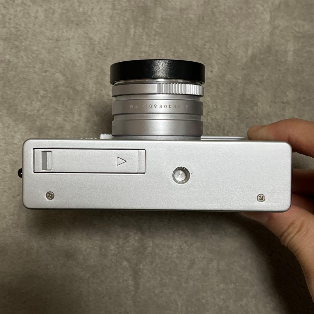 【送料込】 中古品 YASHICA digiFilm Camera Y35