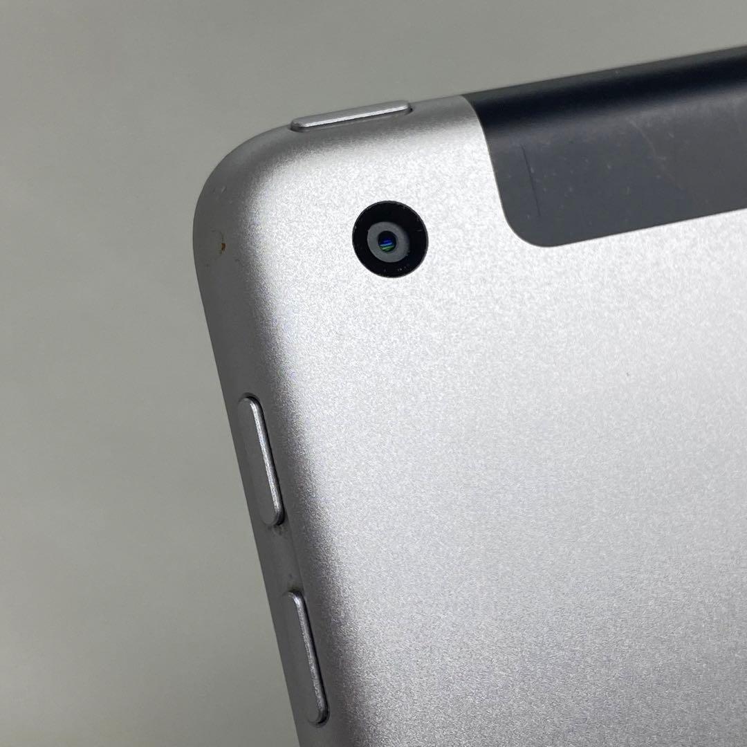 Apple アップル iPad アイパッド 第5世代 32GB 本体 シルバー