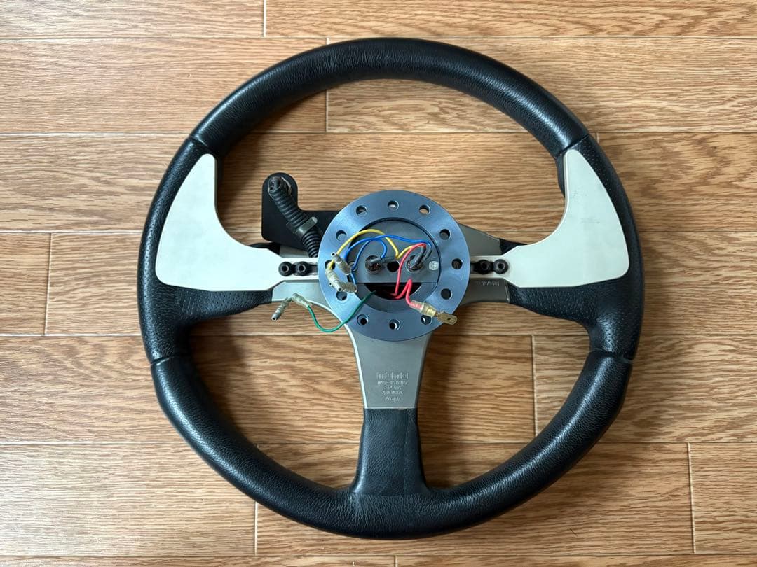 MOMO Race ステアリング パドルシフト付き