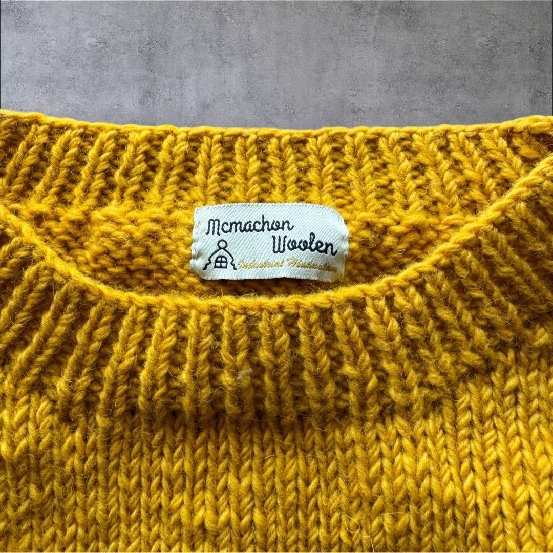 マクマホンニッティングミルズ フラワーロールネックニット　イエロー