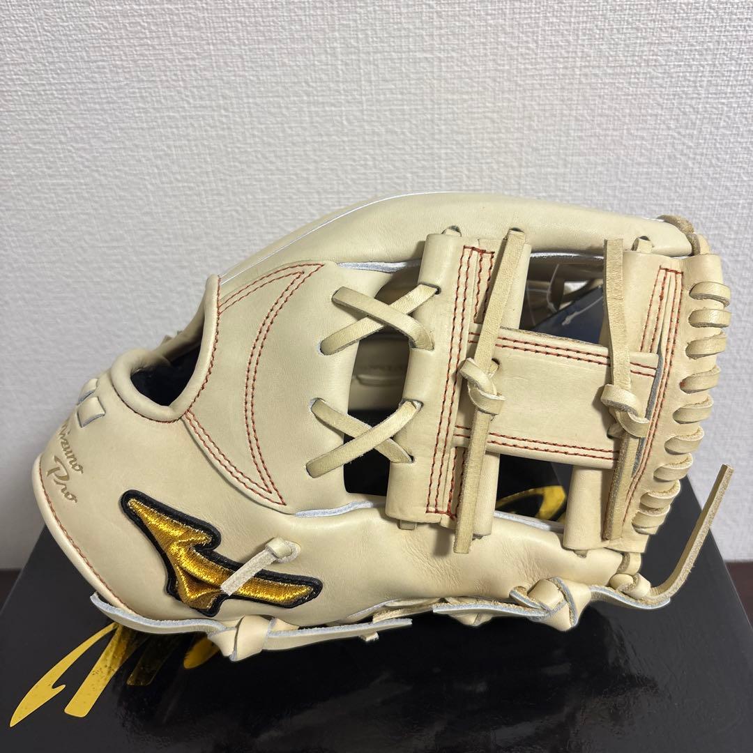 ミズノプロ　硬式用　内野　グラブ　グローブ　定価66,000円　5DNA