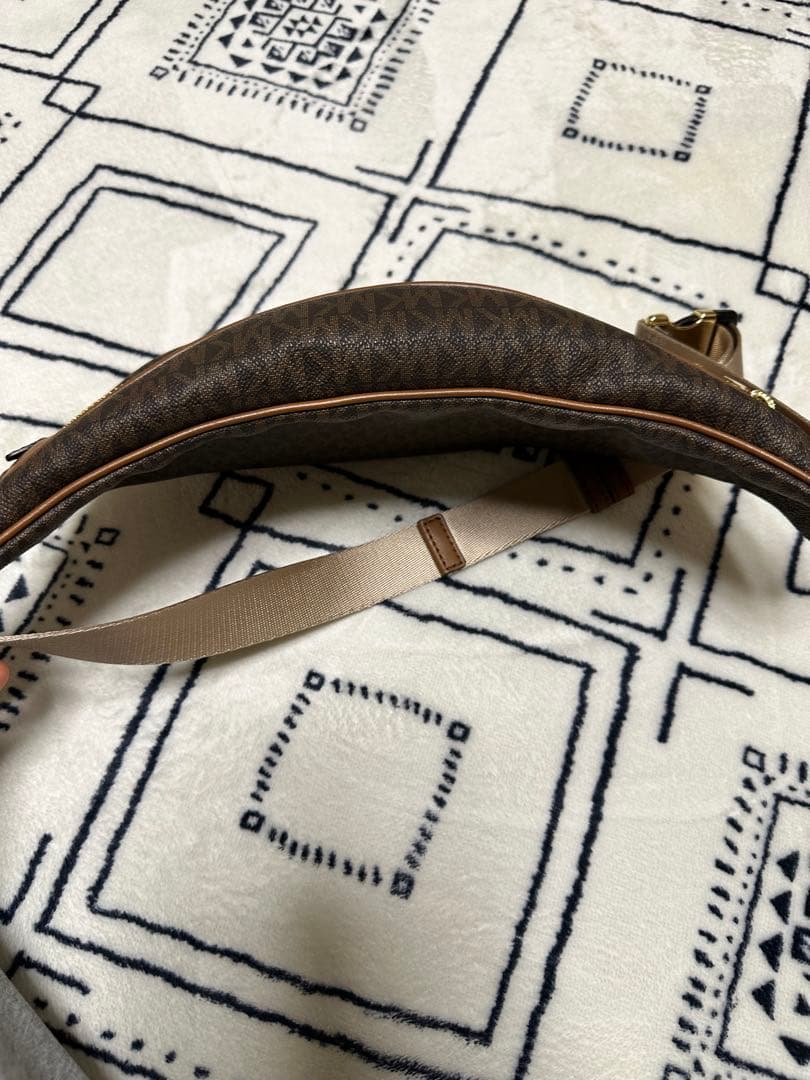 MICHAEL KORS ボディバッグ・ウエストポーチ ブラウン