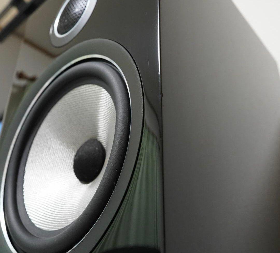 Bowers & Wilkins B＆W 706 S2