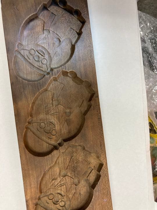 大正時代に大人気！のんきな.とおさんの老舗和菓子屋の絶妙に彫り上げられた木型です