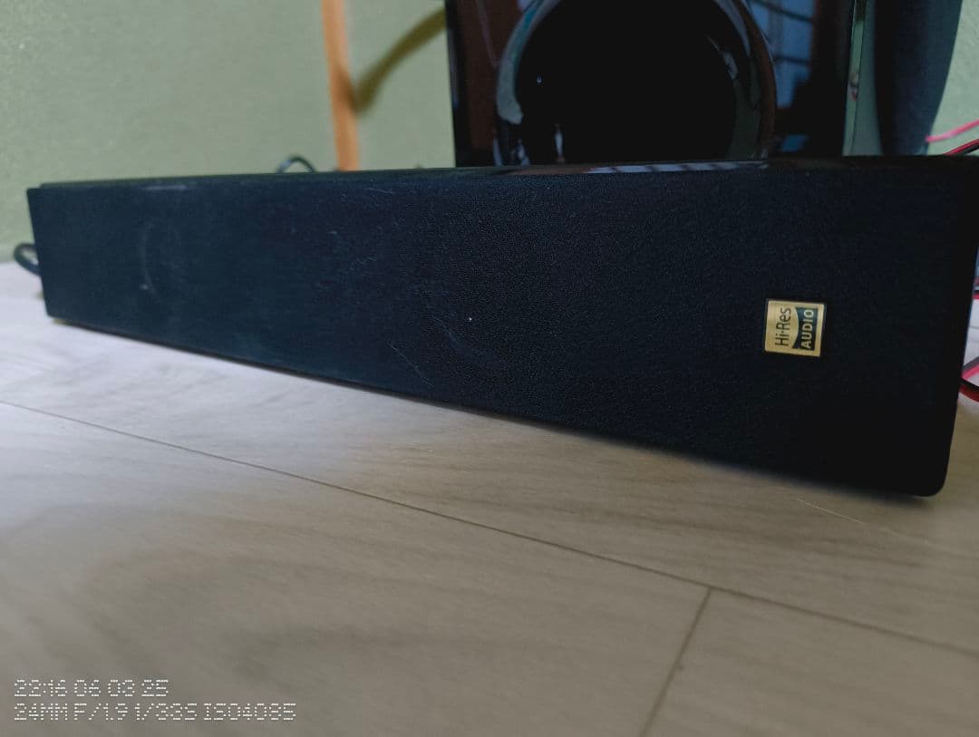 SHARPのサイドバーシアターシステム「HT-SP100」