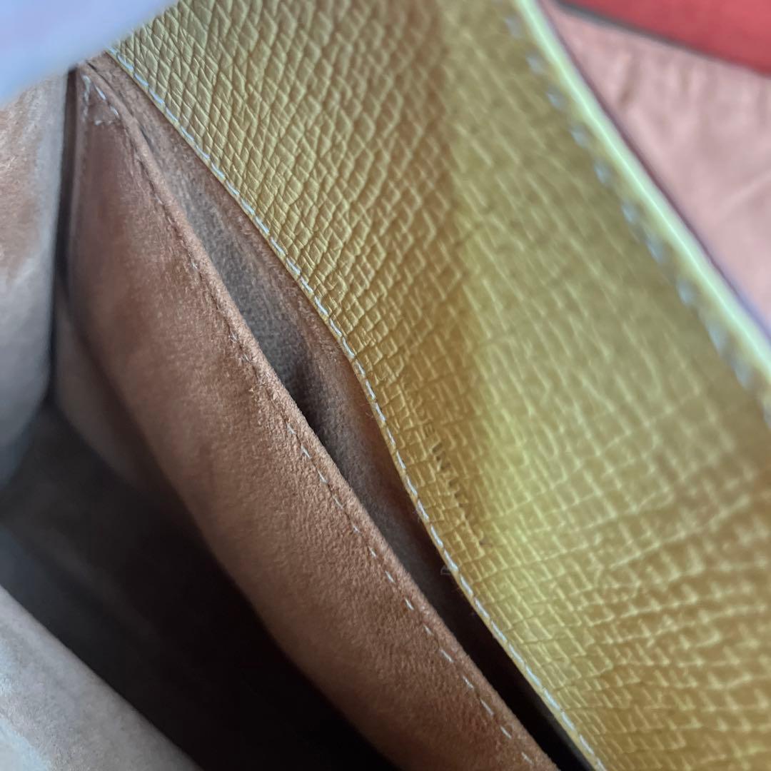 LOEWE イエロー レザー ショルダーバッグ