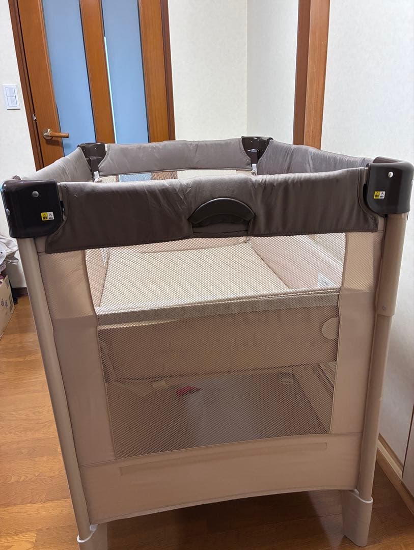 ⭐️アップリカ　ココネルエアー　ベビーベッド　ココア