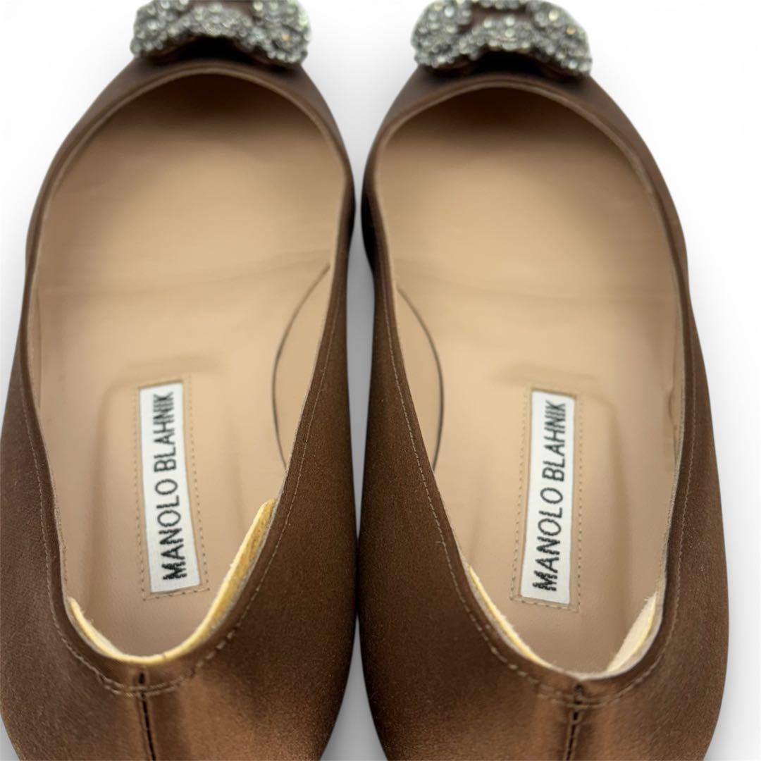 【美品】マノロブラニク ハンギシ　36　23cm　ブラウン　サテン　パンプス