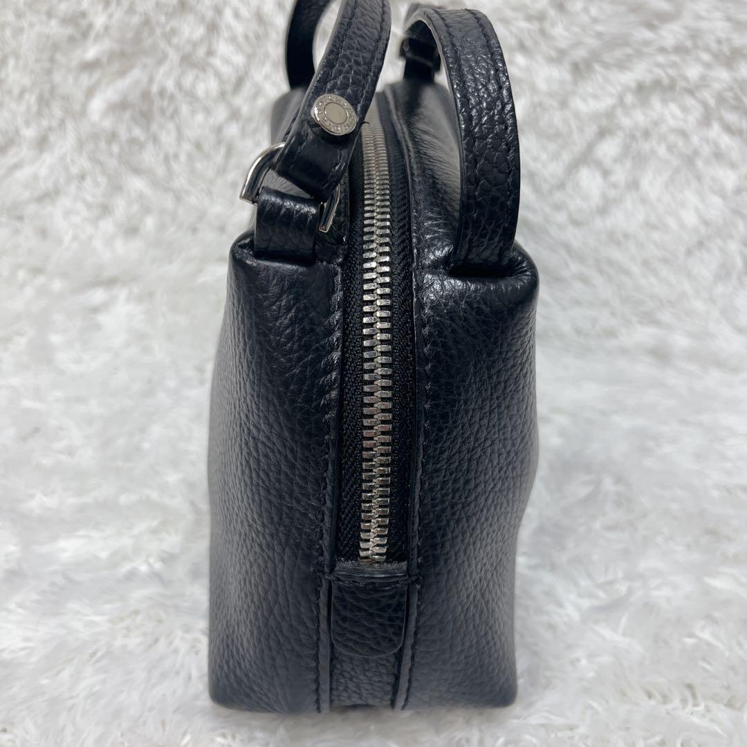 【極美品】GIANNI CHIARINI アリファ S ショルダーバッグ　黒