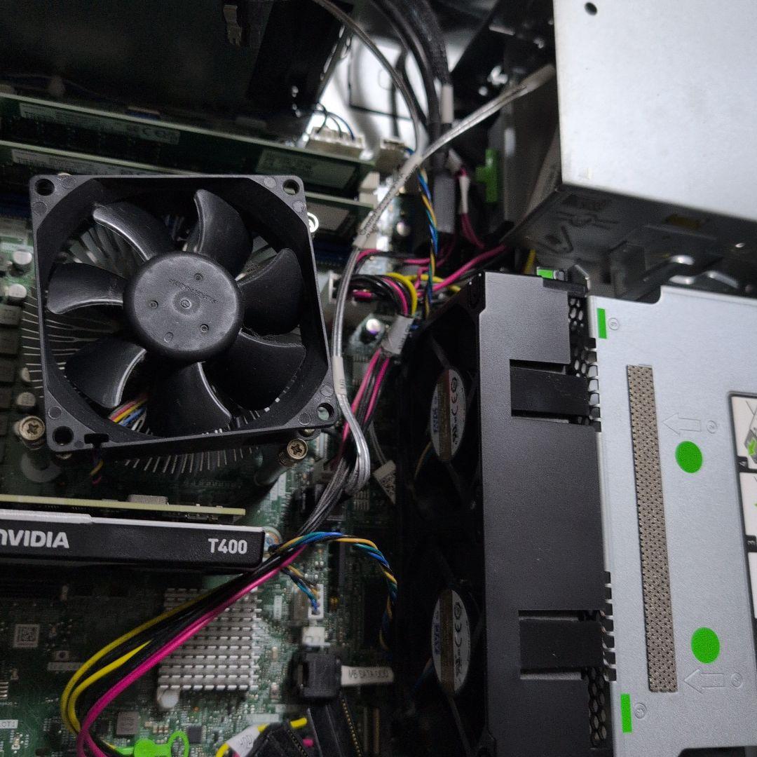 PRIMERGY TX1320 M5　NVIDIA T400