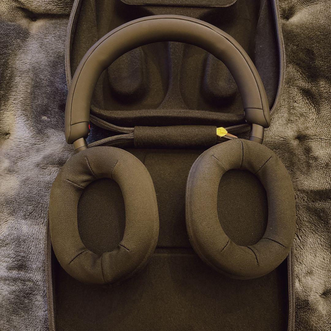 SONYワイヤレスヘッドホン ノイズキャンセリング対応 WH-1000XM5