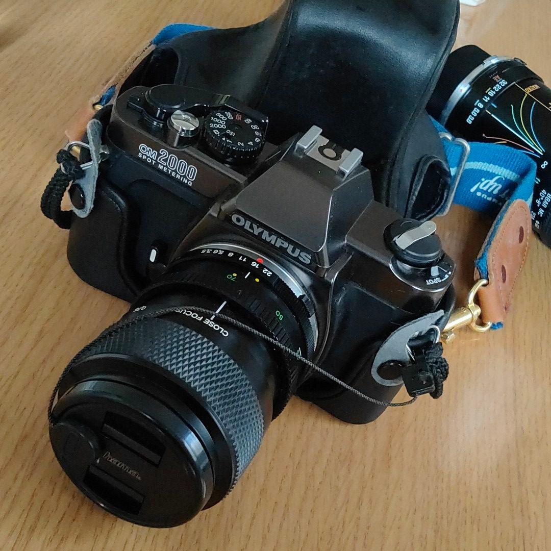 ★匿名配送★オリンパス　フィルムカメラ OM2000 レンズ、フィルタ