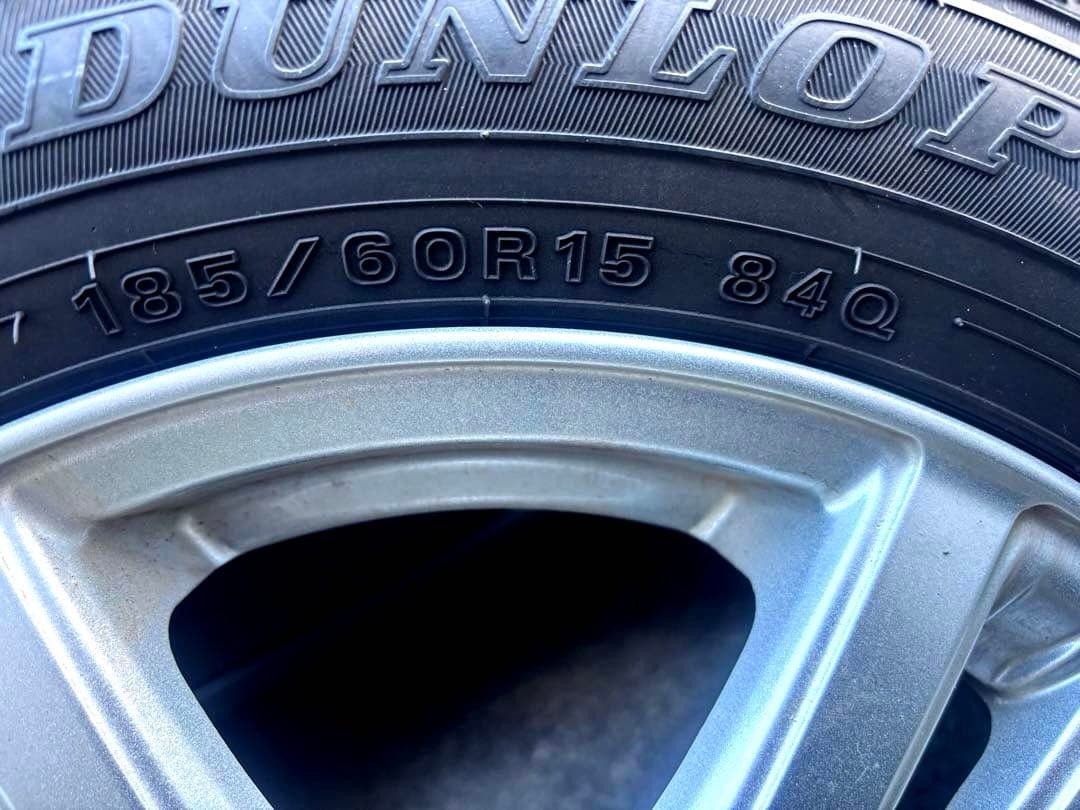 DUNLOP タイヤセット 185/60R15 フィットなど