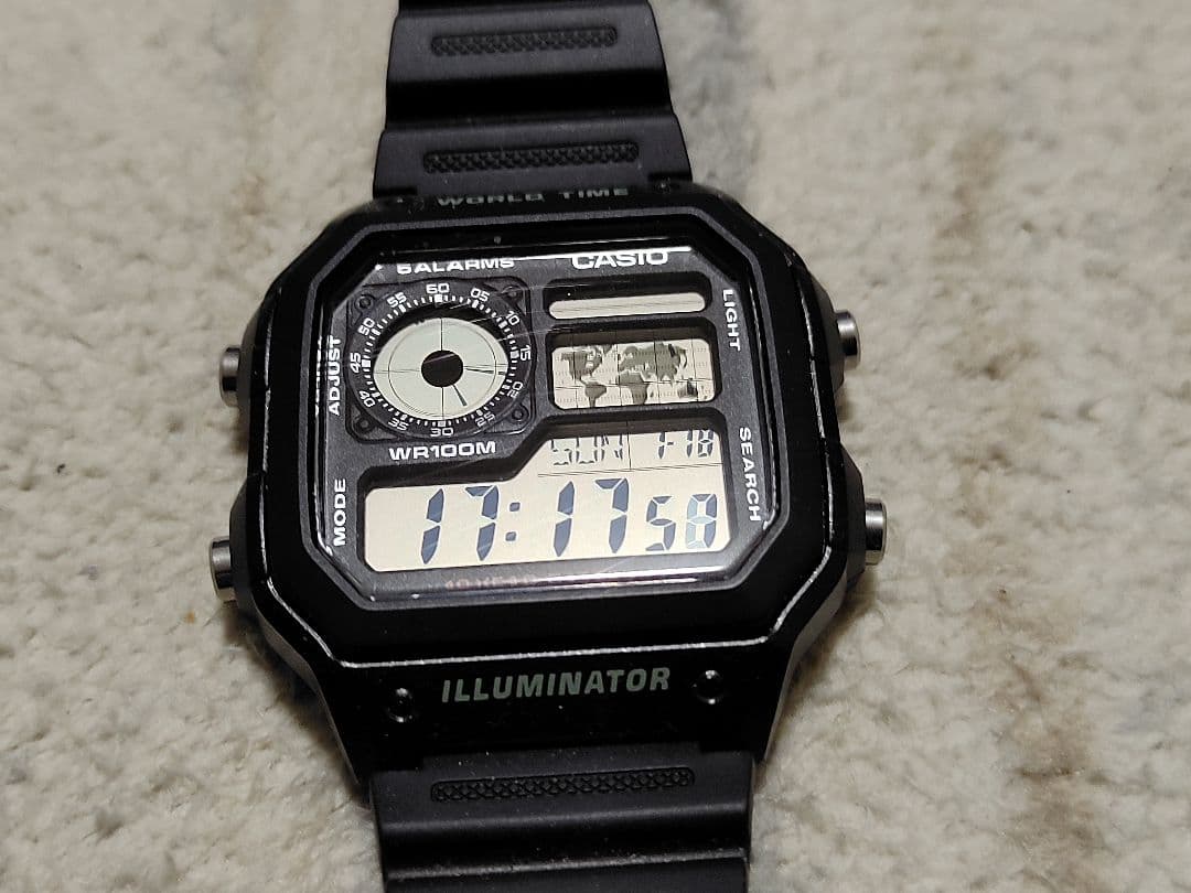 カシオGショック AWG-M100BW　他２本　AE-1200WH 　F-91
